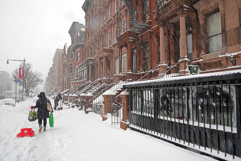 Snow falls during a Nor'easter storm amid the coronavirus disease (COVID-19) pandemic in New York City, New York, U.S. REUTERS