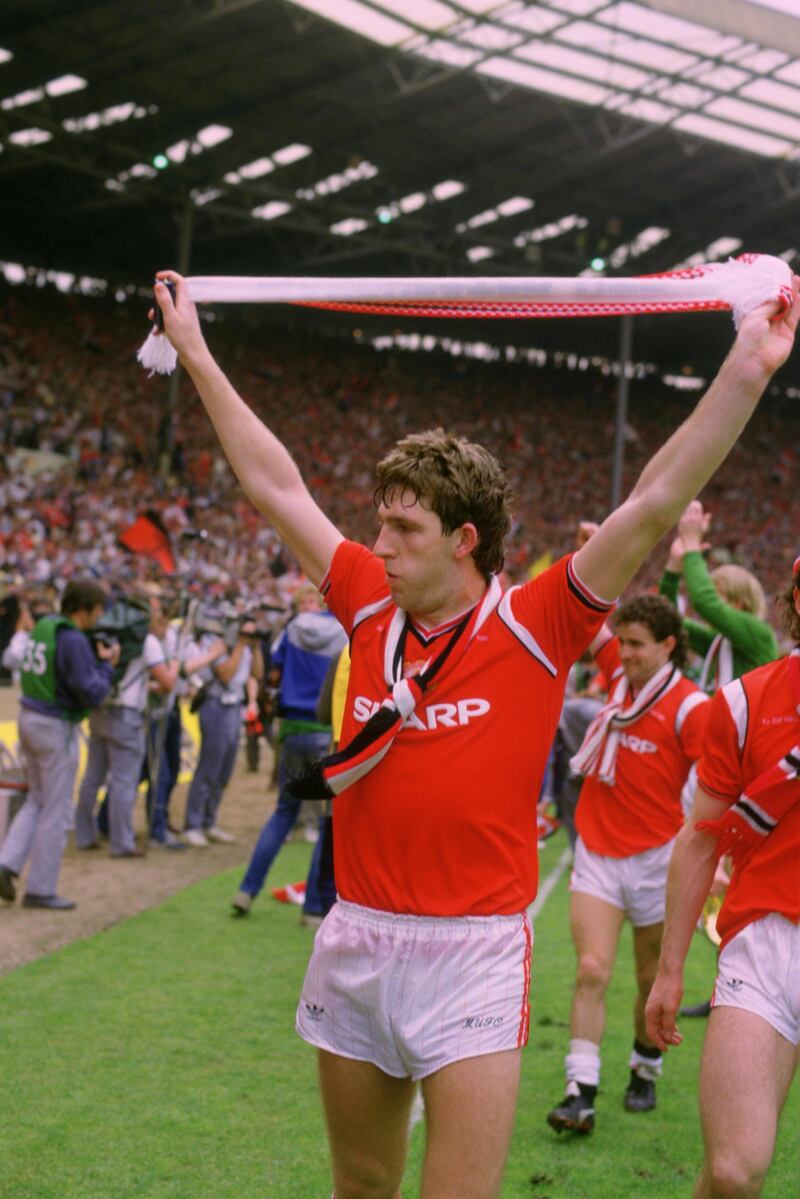 Football - 1985 FA Cup Final - Manchester United v Everton - Wembley Stadium - 18/5/85 
United's Norman Whiteside celebrates after winning the FA Cup 
Mandatory Credit: Action Images / Sporting Pictures / Tony Marshall 
CONTRACT CLIENTS PLEASE NOTE: ADDITIONAL FEES MAY APPLY - PLEASE CONTACT YOUR ACCOUNT MANAGER