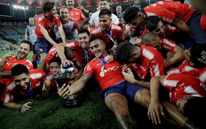 The Copa Sudamericana Final between Brazil's Flamengo and Argentina's Independiente at the Maracana stadium, Rio de Janeiro, Brazil. Independiente's players celebrate with the Copa Sudamericana trophy. Ricardo Moraes / Reuters