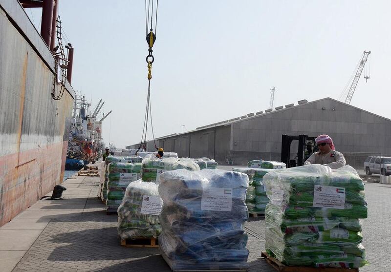 The Khalifa bin Zayed Al Nahyan Foundation has sent a ship carrying 3,000 tonnes of food and aid supplies to Yemen, as part of the UAE’s efforts to help those affected by the ongoing crisis in the country. An official spokesperson at the Khalifa Foundation said that the ship left Port Rashid in Dubai bound for Aden carrying food and aid supplies to help alleviate the suffering of civilians due to the severe shortage of food, medicine, water and fuel.