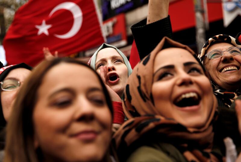 Supporters of Turkish President Tayyip Erdogan cheer during a rally for the upcoming local elections in Istanbul, Turkey, March 30, 2019. REUTERS/Murad Sezer     TPX IMAGES OF THE DAY