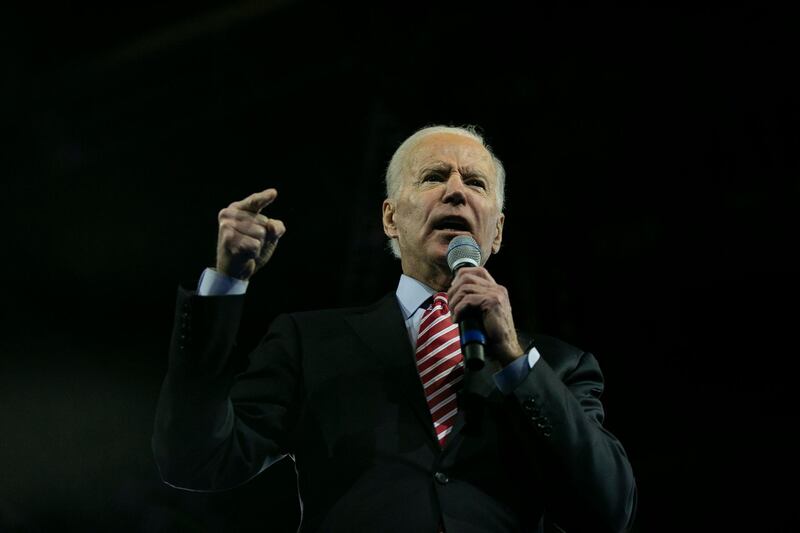 epa08204480 US Democratic Party presidential candidate former Vice-President Joe Biden speaks at the McIntyre-Shaheen 100 Club Event in Manchester, New Hampshire, USA, 08 February 2020. The first of the National Primaries is to be held in New Hampshire on 11 February 2020.  EPA-EFE/KATHERINE TAYLOR