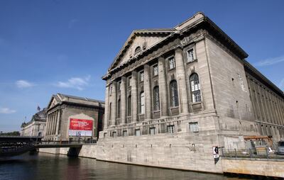 View of the Pergamonmuseum (Pergamon Museum) on Berlin's Museum Island 18 October 2006. The museum, completed in 1930, hosts original-size, reconstructed monumental buildings such as the Pergamon Altar and the market gate of Miletus. AFP PHOTO JOHN MACDOUGALL (Photo by JOHN MACDOUGALL / AFP)