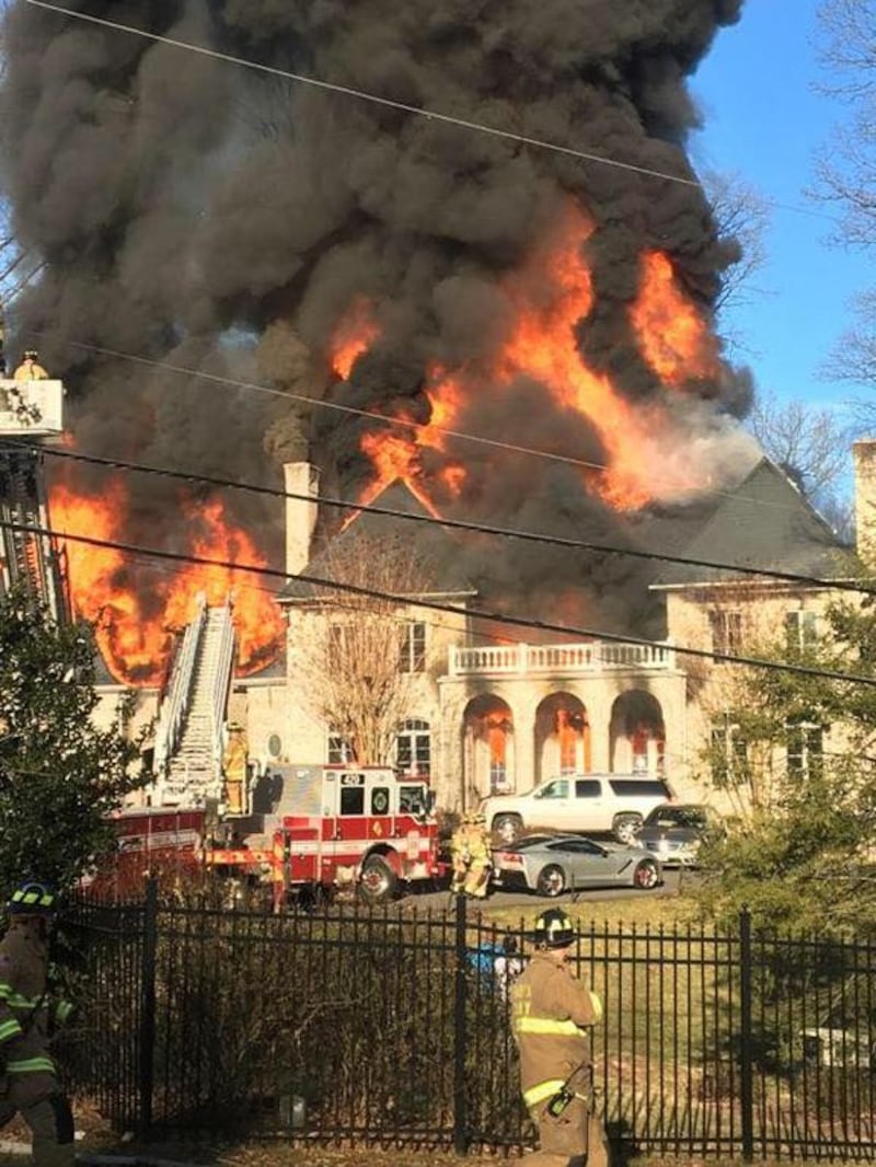 A mansion owned by the UAE Embassy in Northern Virginia, the US, has been destroyed by fire.