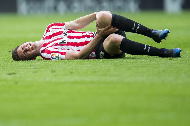 Aymeric Laporte of Athletic Bilbao is injured during thematch against Real Madrid. Juan Manuel Serrano Arce / Getty Images