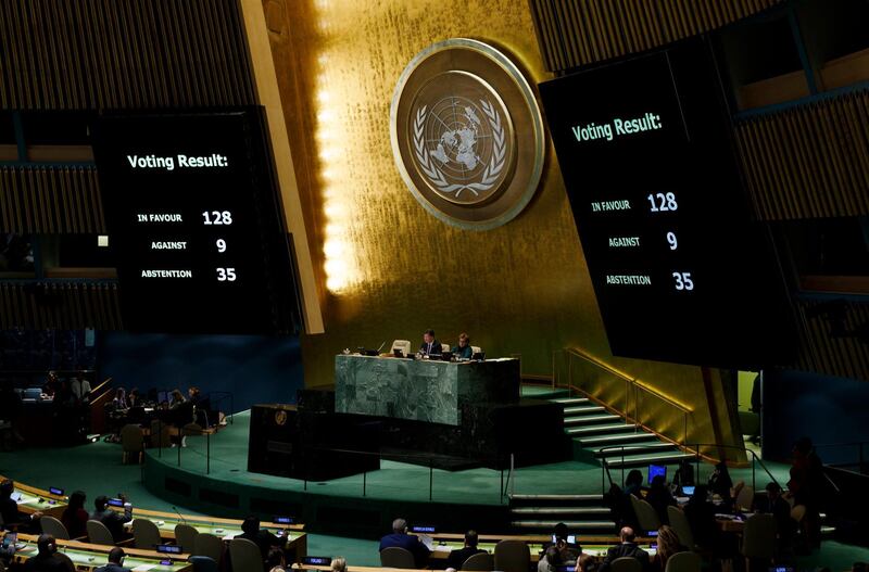 epaselect epa06401840 Screens showing results are seen during an United Nations General Assembly emergency special session to vote on a non-binding resolution condemning recent decisions about the status of Jerusalem at United Nations headquarters in New York, New York, USA, 21 December 2017.  The General Assembly voted overwhelming to denounce President’s Trump recognizing Jerusalem as Israel’s capital and called on countries not to move their embassies to the city.  EPA/JUSTIN LANE