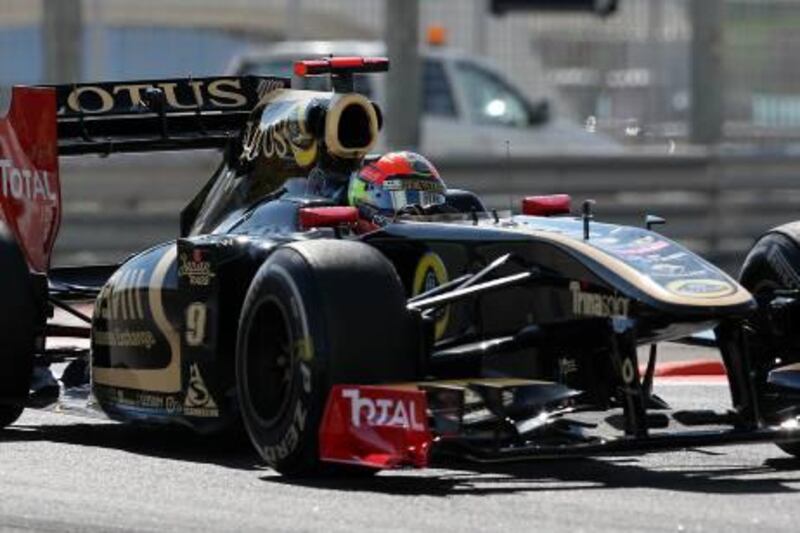 ABU DHABI , UNITED ARAB EMIRATES  Ð  Nov 11 : Romain Grosjean of Lotus Renault GP team during the Formula 1 first practice session at the Yas Marina Circuit in Abu Dhabi. ( Pawan Singh / The National ) For Sports. Story by Graham and Gary
