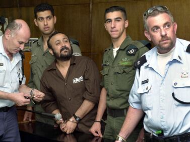 Marwan Barghouti entering a Tel Aviv courtroom in November 2002.