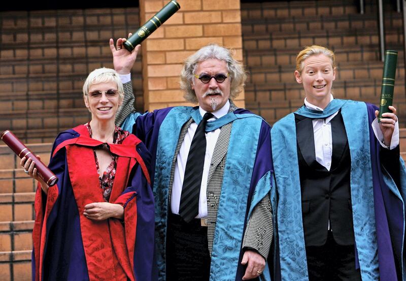 GLASGOW, UNITED KINGDOM - JULY 04:  Billy Connolly, Annie Lennox and Tilda Swinton pose after receiving honorary degrees from the Royal Scottish Academy of Music and Drama July 4,2006,Glasgow in Scotland.  (Photo by Jeff J Mitchell/Getty Images)