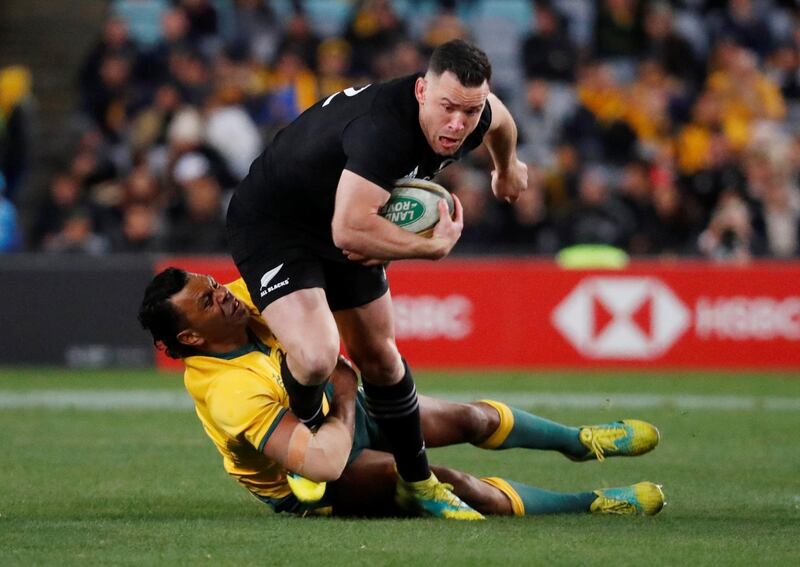 Rugby Union - 2018 Bledisloe Cup Rugby Championship - Australia v New Zealand - ANZ Stadium, Sydney, Australia - August 18, 2018  Australia's Kurtley Beale in action with New Zealand's Ryan Crotty   REUTERS/David Gray