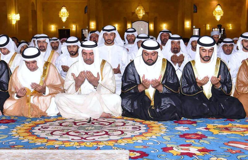 Fujairah's Ruler and leaders offer Eid prayers. WAM