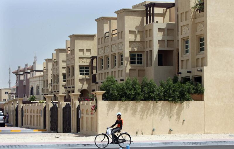 ABU DHABI.1st June 2010.  AL NAYHAN NEIGHBOURHOOD.  Newly built villas in Al Nayhan, Abu Dhabi.  Stephen  Lock   /  The National FOR HOUSE & HOME