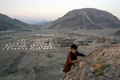 A huge number of Afghan refugees entered the Torkham border to return home hours before the expiration of a Pakistani government deadline for those who are in the country illegally to leave or face deportation. AP