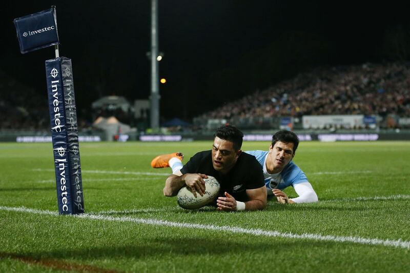 NELSON, NEW ZEALAND - SEPTEMBER 08:  Nehe Milner-Skudder of the All Blacks scores a try during The Rugby Championship match between the New Zealand All Blacks and Argentina at Trafalgar Park on September 8, 2018 in Nelson, New Zealand.  (Photo by Anthony Au-Yeung/Getty Images)