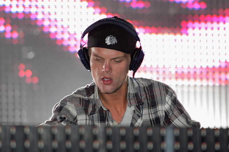 JOLIET, IL - MAY 25: Avicii performs during 2013 Electric Daisy Carnival Chicago at Chicagoland Speedway on May 25, 2013 in Joliet City. (Photo by Daniel Boczarski/Getty Images) *** Local Caption ***  AL23JL-HOLLYBOLLY-AVICII.jpg