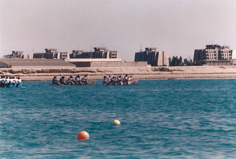 Rowers in the water close to Jebel Ali 