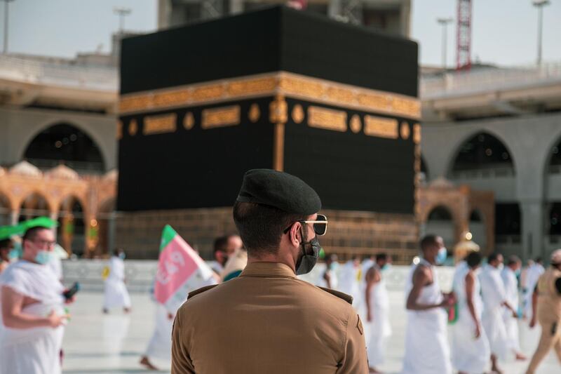 Pilgrims perform Tawaf Al-Ifadah at the holy mosque in Makkah after stoning the Jamarat. Saudi Ministry of Media