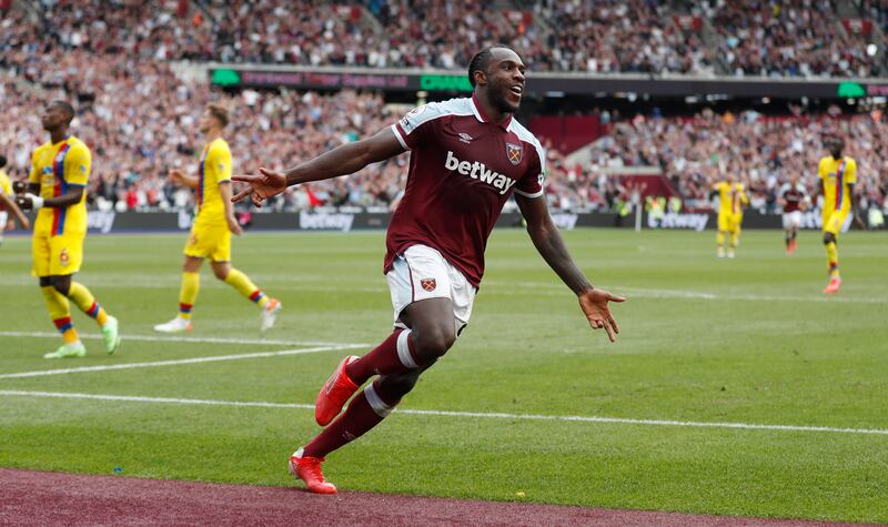 Centre forward: Michail Antonio (West Ham) – Extended his superb start to the season with a goal and an assist against Crystal Palace, even if it was not enough for victory. Reuters