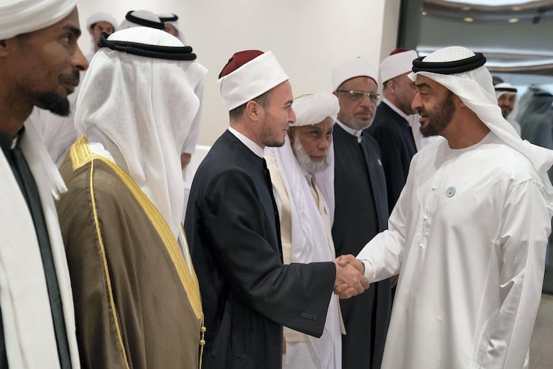 ABU DHABI, UNITED ARAB EMIRATES - May 21, 2018: HH Sheikh Mohamed bin Zayed Al Nahyan Crown Prince of Abu Dhabi Deputy Supreme Commander of the UAE Armed Forces (R), receives a guest of HH Sheikh Khalifa bin Zayed Al Nahyan, President of the UAE and Ruler of Abu Dhabi, prior to a lecture by Omar Habtoor Al Darei titled "Reclaiming Religion In The Age of Extremism", at Majlis Mohamed bin Zayed. 

( Hamad Al Kaabi / Crown Prince Court - Abu Dhabi )
---