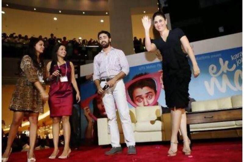 Bollywood stars Imran Khan and Kareena Kapoor greet fans at the Arabian Centre in Mirdif, Dubai.