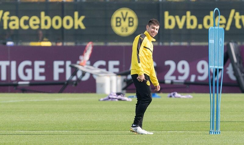 Borussia Dortmund’s Raphael Guerreiro takes part in training. Guido Kirchner / DPA / AFP