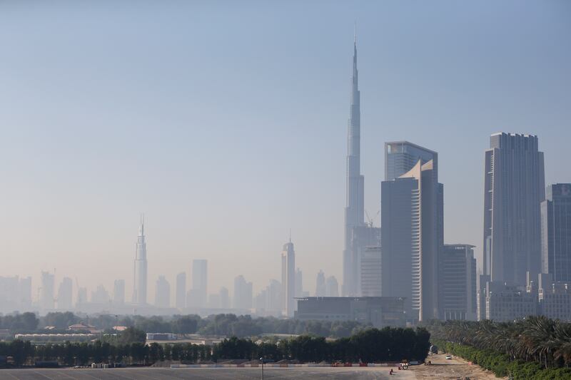 DUBAI, UNITED ARAB EMIRATES -  The Dubai skyline is shrouded in a light fog in Dubai, United Arab Emirates, January 5, 2015. (Photos by: Sarah Dea/The National, Story by: Standalone, News)


 *** Local Caption ***  SDEA050115-weather_mist02.JPG