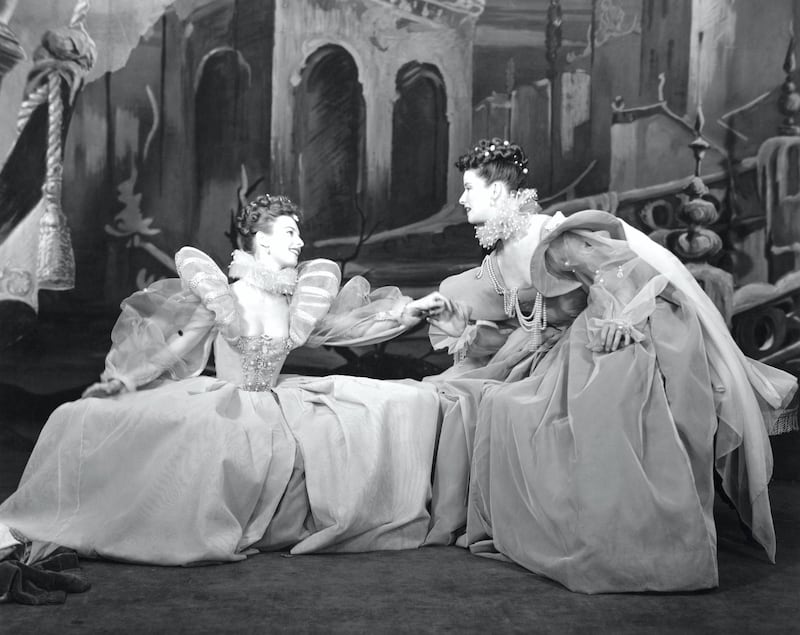 Cloris Leachman and Katharine Hepburn in a scene from the 1950 play As You Like It. Leachman starred as Celia, daughter to Frederick, and Hepburn as Rosalind, daughter to the banished Duke. (Photo by Ôø?Ôø? John Springer Collection/CORBIS/Corbis via Getty Images)