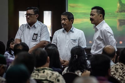 JAKARTA, INDONESIA - NOVEMBER 05: Director of Lion Air, Edward Sirait (C) and owner of Lion air, Rusdi Kirana (R), attend during meeting with families of victims of Lion Air flight JT 610 on November 5, 2018 in Jakarta, Indonesia. Indonesian officials said they have downloaded the data from a black box recorder for Lion Air flight 610 which crashed into Java sea last week while at least 105 body bags containing parts of passengers have been handed to the national police hospital in Jakarta for identification. All 189 passengers and crew for the Boeing 737 are feared dead after the plane crashed shortly after takeoff as investigators and agencies from around the world continue its week-long search for the main wreckage and cockpit voice recorder which might solve the mystery. (Photo by Ulet Ifansasti/Getty Images)