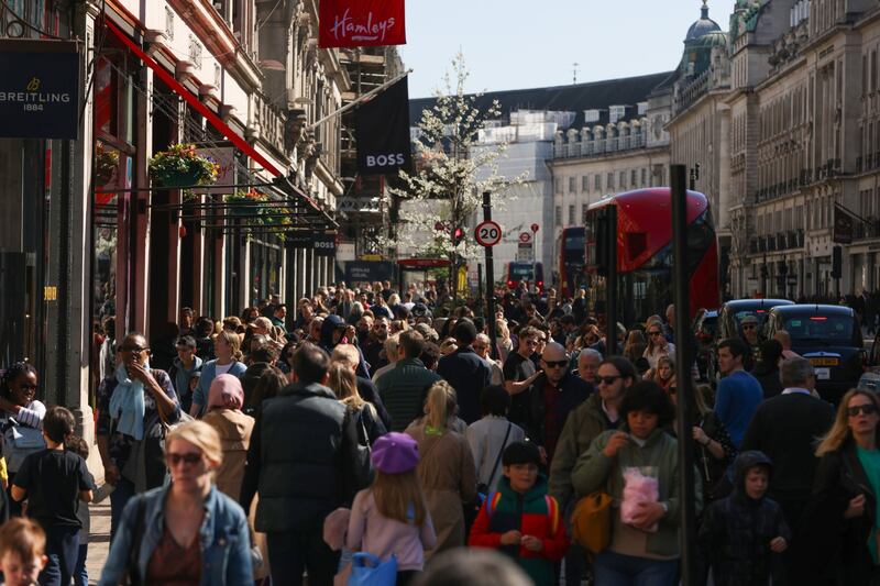 Shoppers on London's Regent Street on Tuesday, April 4. Photographer: Hollie Adams / Bloomberg