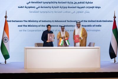 Sheikh Hamed bin Zayed witnesses the signing of the preliminary agreement by Dr Sultan Al Jaber, UAE Minister of Industry and Advanced Technology and Piyush Goyal, Minister of Commerce and Industry. Photo: MoIAT