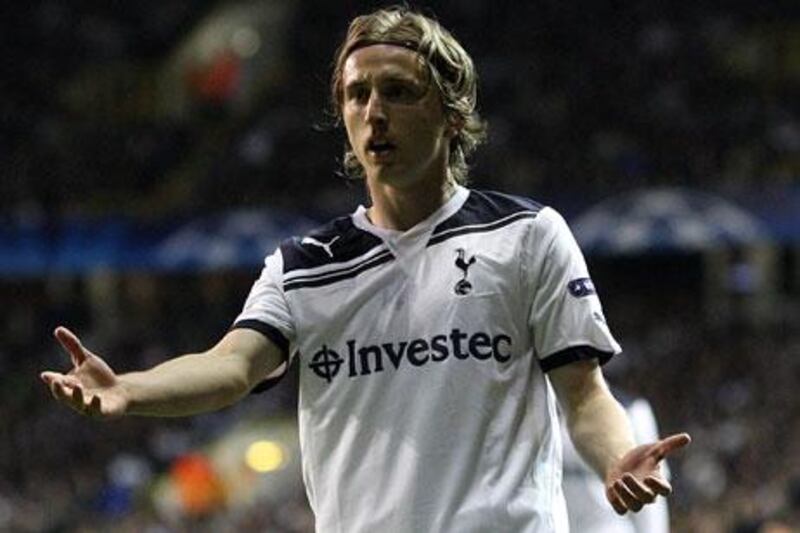 Spurs midfielder Luka Modric appeals to the linesman