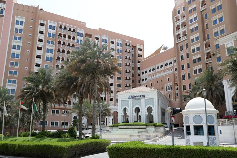 Oaks Ibn Battuta Gate Hotel has a fully-equipped fitness centre and a rooftop pool.