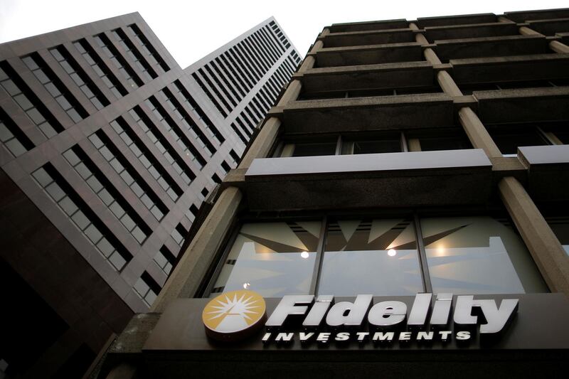 FILE PHOTO: A sign marks a Fidelity Investments office in Boston, Massachusetts, U.S. September 21, 2016.   To match Special Report USA-FIDELITY/FAMILY   REUTERS/Brian Snyder/File Photo