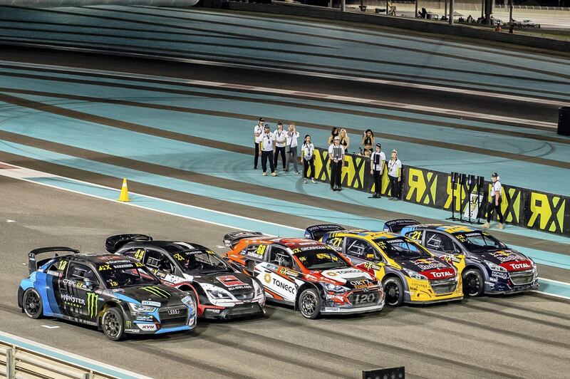 Cars line up for the final FIA race.