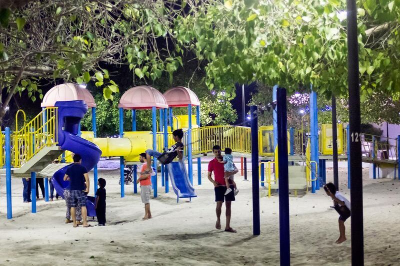 DUBAI, UNITED ARAB EMIRATES, OCTOBER 2, 2016. Families spending the Hijri New Year Public Holiday in Umm Suqeim park. Photo: Reem Mohammed (Section: Standalone) *** Local Caption ***  RM_20161002_PARK_005.JPG