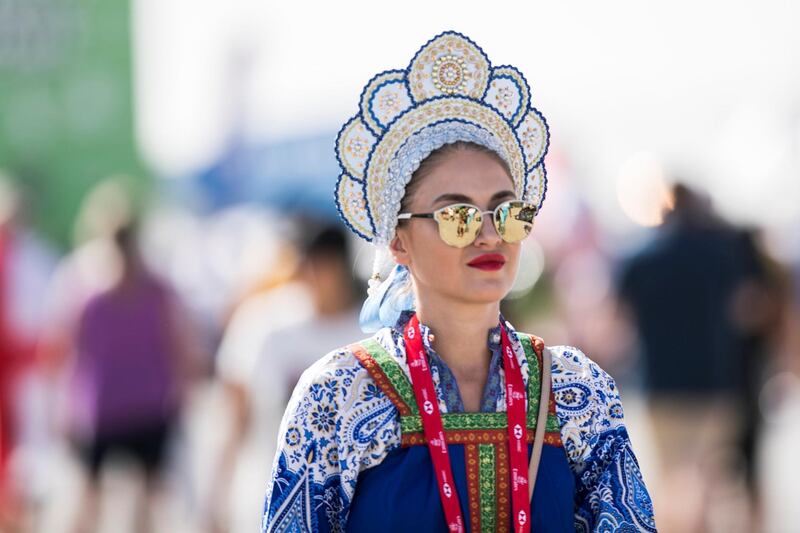 DUBAI, UNITED ARAB EMIRATES - DECEMBER 1, 2018. 

A delegate in her traditional costume on the final day of this year's Dubai Rugby Sevens.

(Photo by Reem Mohammed/The National)

Reporter: 
Section:  NA  SP
