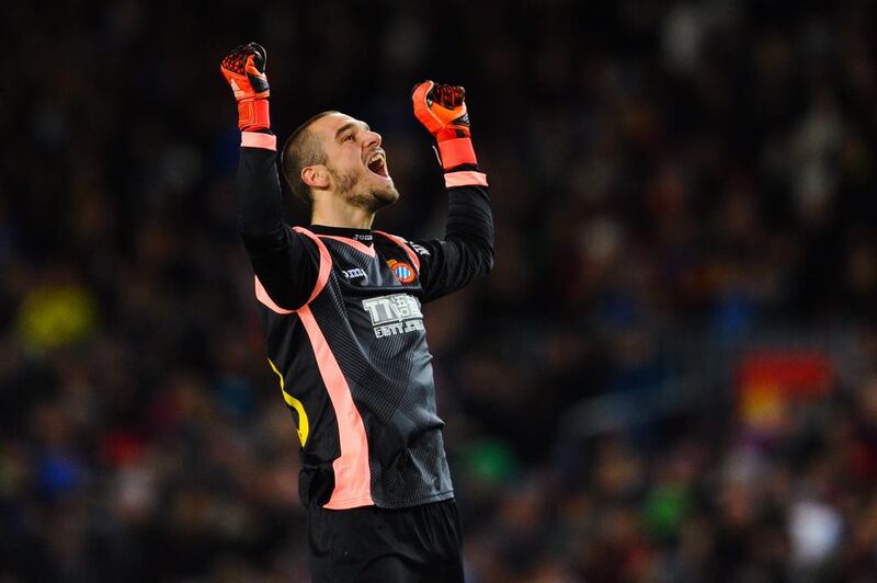 Pau Lopez of Espanyol celebrates after Felipe Caicedo of Espanyol scored the opening goal during the Copa del Rey Round of 16 first leg match between FC Barcelona and RCD Espanyol at Camp Nou on January 6, 2016 in Barcelona, Spain.  (Photo by David Ramos/Getty Images)