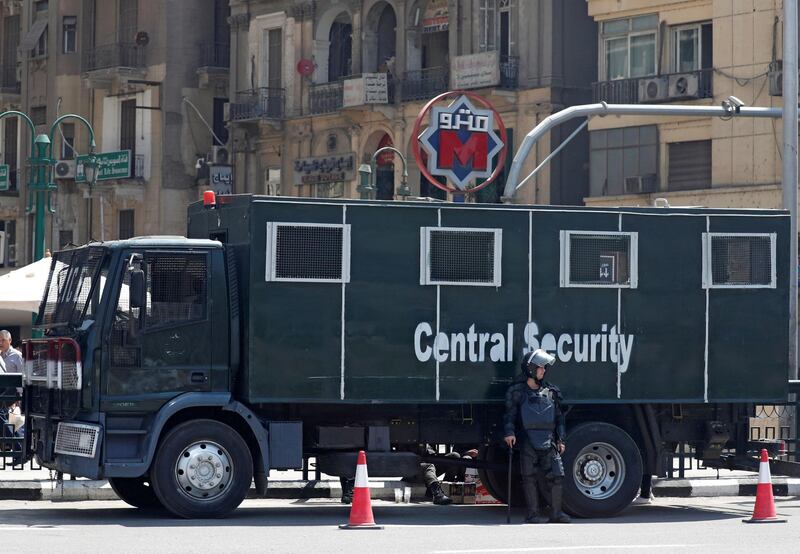 An Egyptian riot police officer is seen outside El Sadat metro station at Tahrir square in the center of Cairo, Egypt May 13, 2018. REUTERS/Amr Abdallah Dalsh