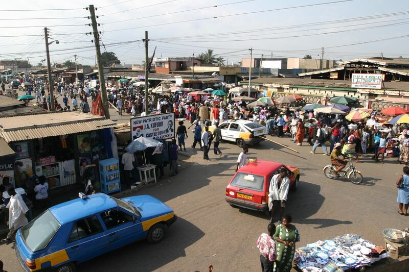 (GERMANY OUT) GHA, Ghana. Ashaiman, Greater Region. Der Markt im Stadteil Valco Flat.   (Photo by Markus Matzel/ullstein bild via Getty Images)