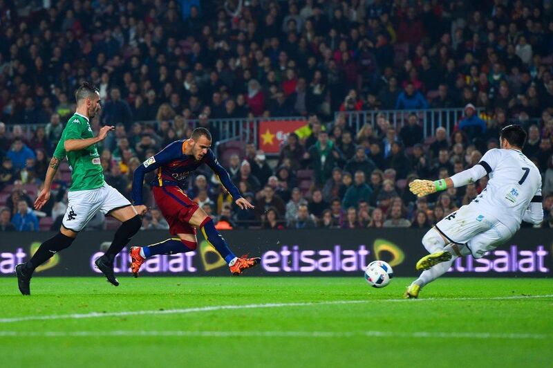 Sandro Ramirez of Barcelona scores his team’s third goal during their Copa del Rey victory over Villanovense on Wednesday night. David Ramos / Getty Images