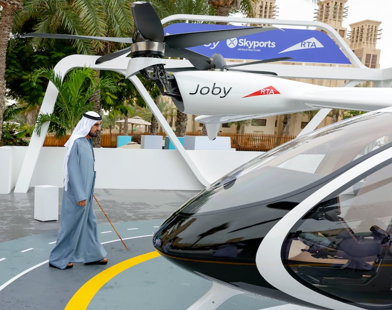 Sheikh Mohammed bin Rashid, Vice President and Ruler of Dubai, inspects the Joby Aviation aircraft. Dubai Media Office