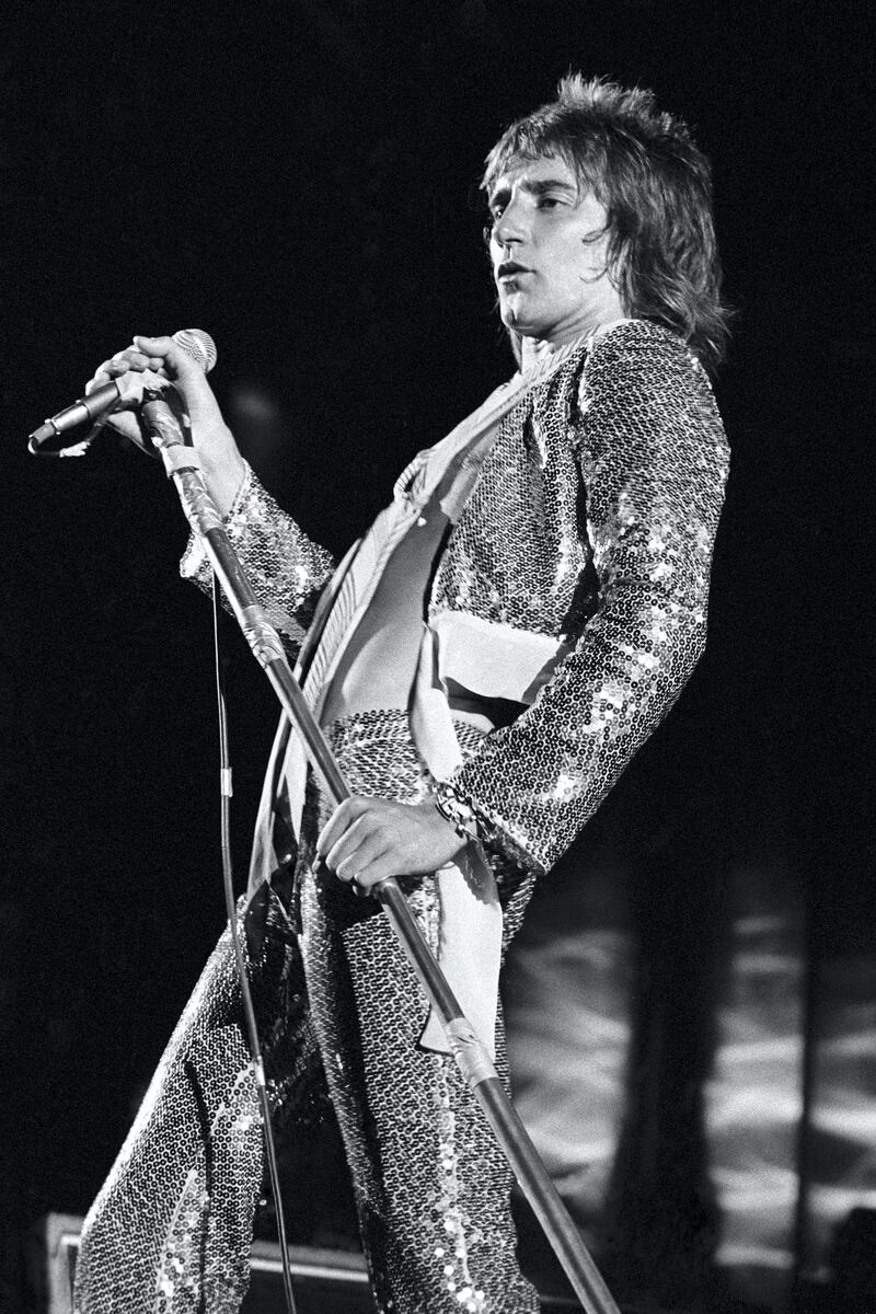 CIRCA 1977:  Singer Rod Stewart performs onstage in circa 1977. (Photo by Michael Ochs Archives/Getty Images)