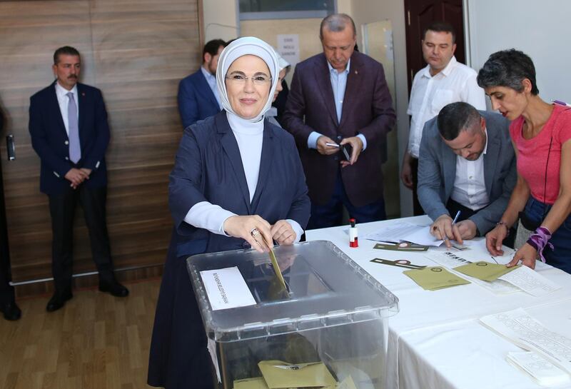Turkey's First Lady Emine Erdogan casts her vote. Erdem Sahin / EPA