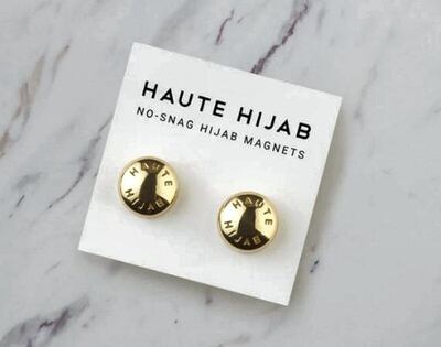 Hijab magnets by Haute Hijab