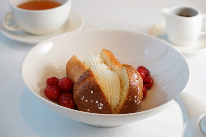 Rum baba. 