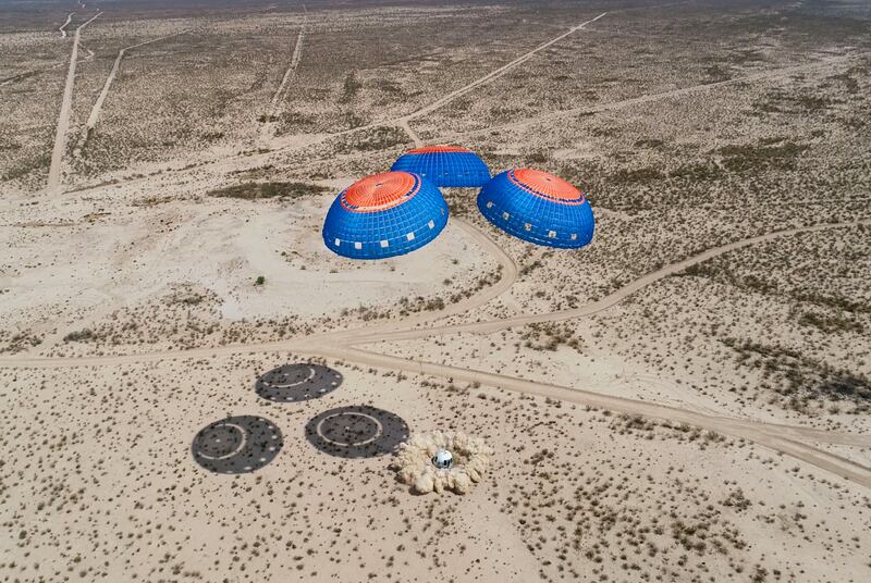 Blue Origin's New Shepard rocket landing on the desert terrain outside of Van Horn, Texas. Photo: Blue Origin