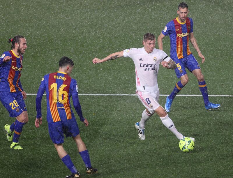 Toni Kroos - 8, Scored the free kick that put Los Blancos 2-0 up with the help of a deflection. Was good on the ball throughout and put pressure on the opposition. Should have scored with his header. EPA