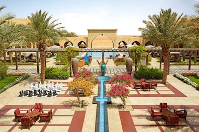 Tilal Liwa Hotel, Abu Dhabi