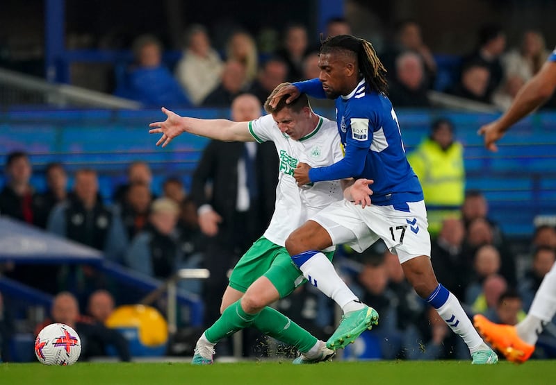 Alex Iwobi 6: Started to frustrate home fans with erratic crossing as first-half went on. Fine run down right after break, brushing off Targett and setting up chance for Calvert-Lewin. PA