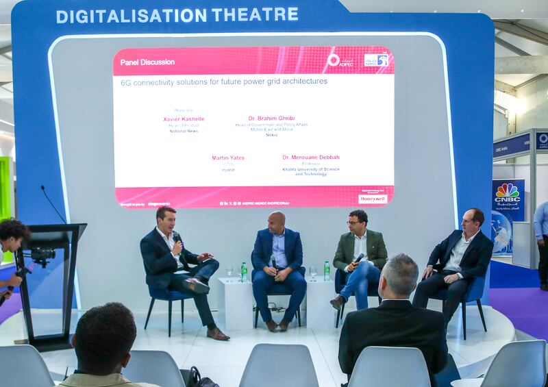 A panel discussion on 6G connectivity solutions for future power grid architectures 